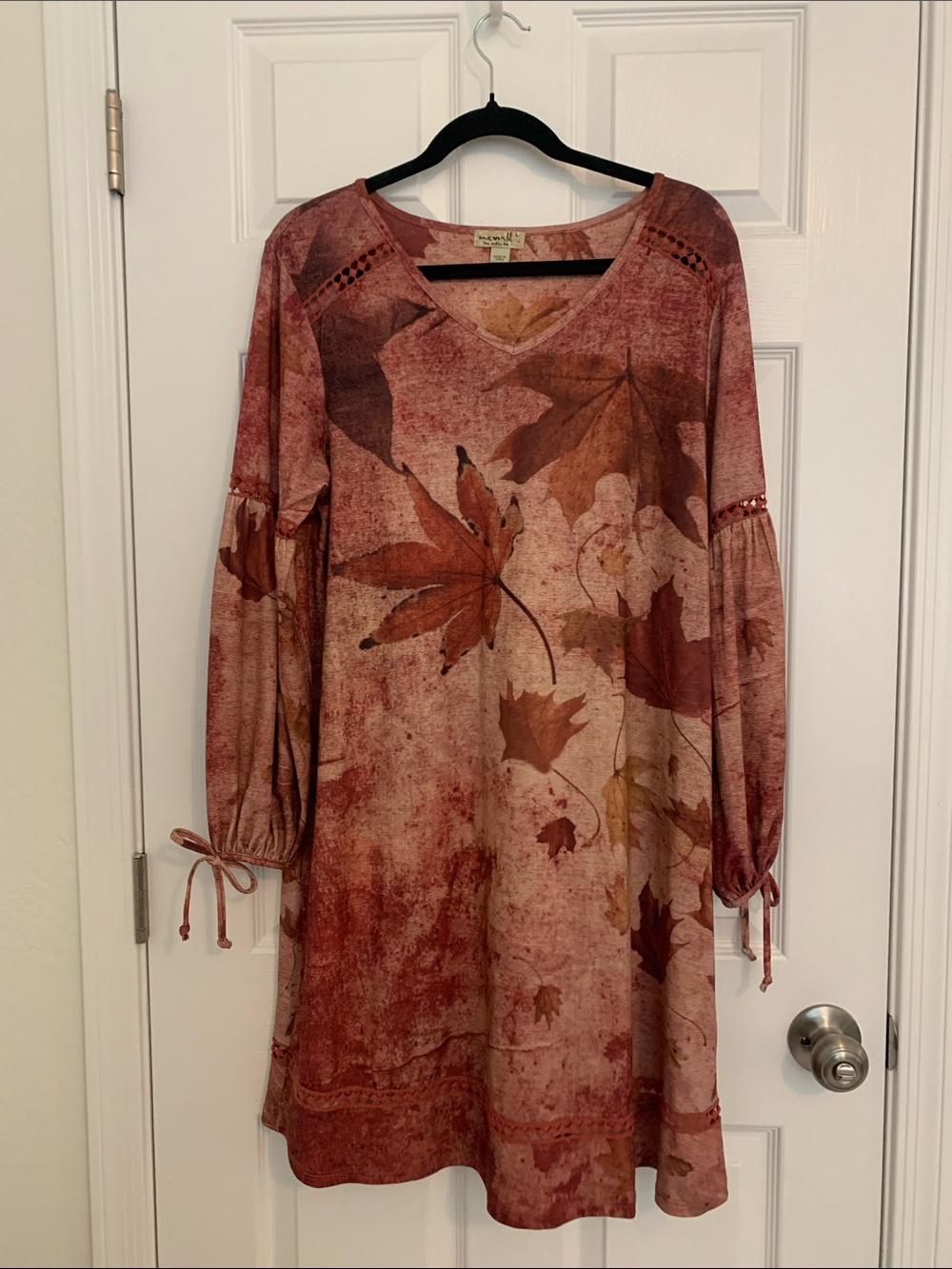 ONE WORLD Rust Floral V-Neck Tie-Sleeve Long Dress